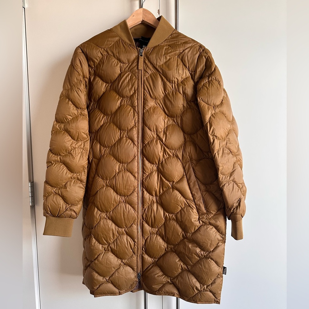 Eddie Bauer Women's Shaw Long Down Bomber Jacket- Size large